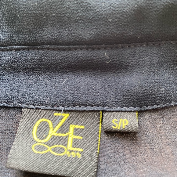 Cute summer blouse, size Small, Oze - Picture 3 of 3